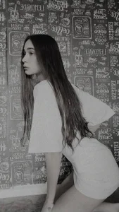 AmyJonas: Public ( 5 фото)