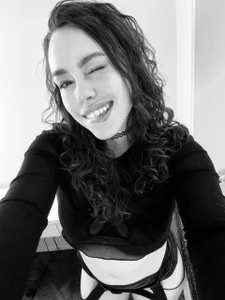 Monroe_LingerのPublicの 2枚の写真