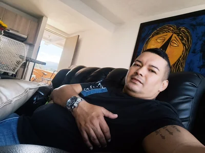 public 😈 de Romeo_sex15  2 Imagens