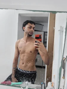 cariocamagrinho157 🫠 Foto