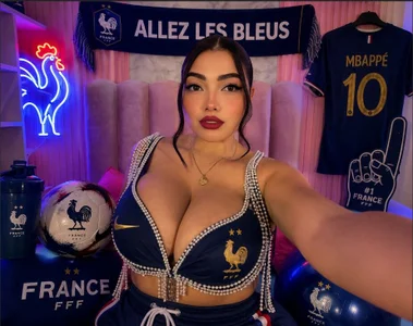 ArianaRougee soccer world mode صورة واحدة|ArianaRougee soccer world mode صورتان|ArianaRougee soccer world mode  صور|ArianaRougee soccer world mode  صورة