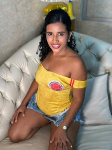 Horny_Curls colombia💛💙❤ Poză