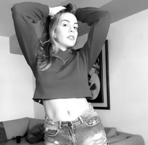 alessa_love . Pic
