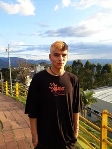 wyatt_3の🫦😊の枚の写真