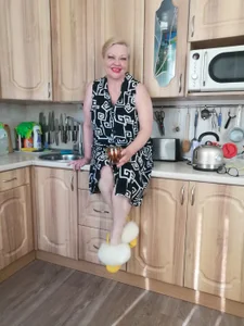 xHoneyLadyx Summer 2022 Pic 2