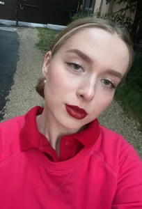 JenniferGraces Public Pic 3