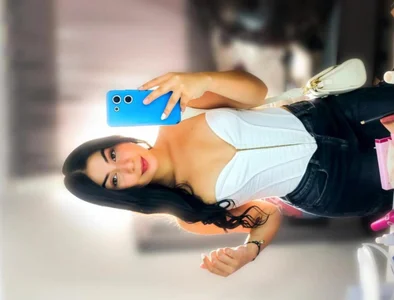 Gaby_Taylor2 🫣😏 - {count, plural, one {תמונה אחת} two {שתי תמונות} many {# תמונות} other {# תמונות}}