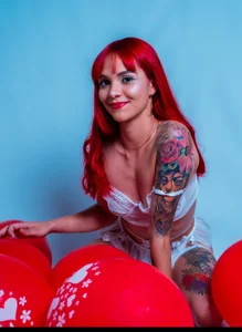 MeganLorensx A sweet and sensual girl Pic 4