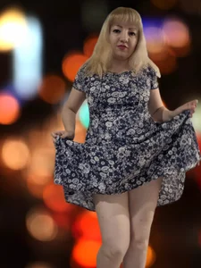 stefanyharper16 Woman, holiday, dance with me Foto 7