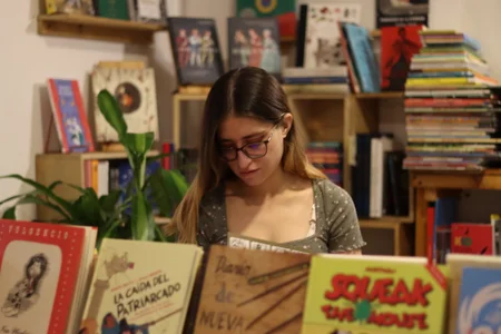 HazelKush What's your favorite book? зображення 4