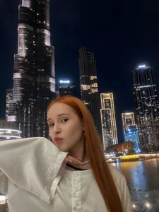 BeckiHoffer I like to travel Poză 8