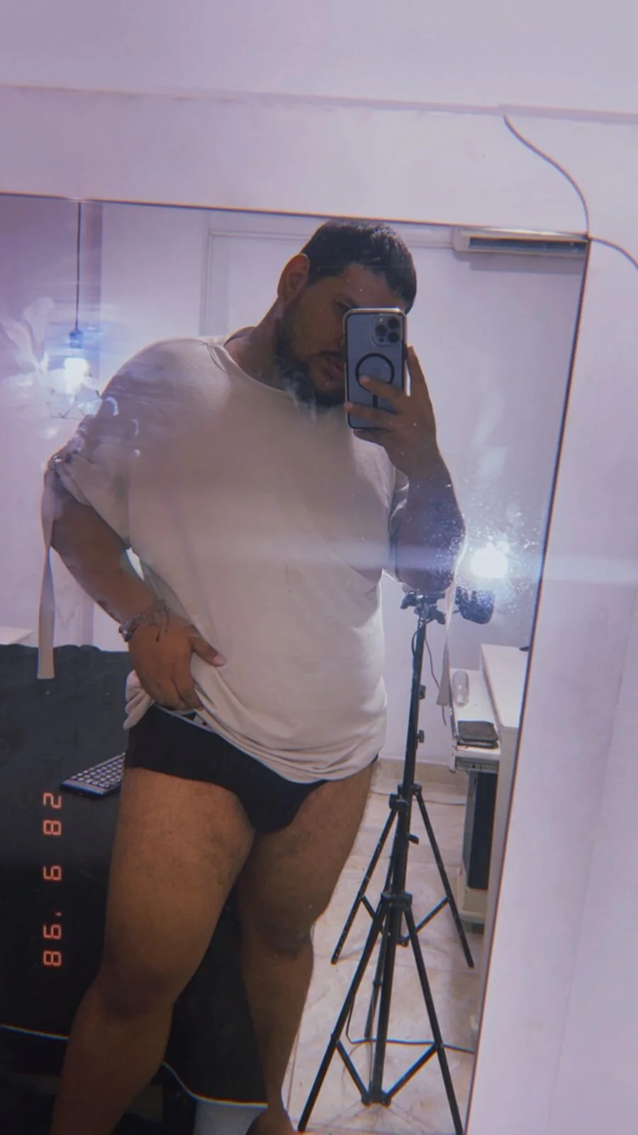 enzzo_rossi immagine di tendenza 2200