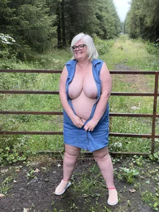 sexychazza16Public图片 2