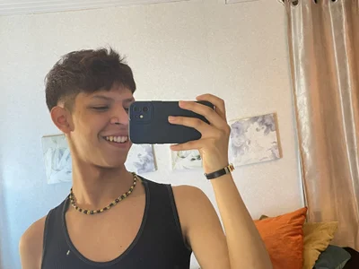 Ethan_qop Soft Boy Energy 🖤 Poză 7