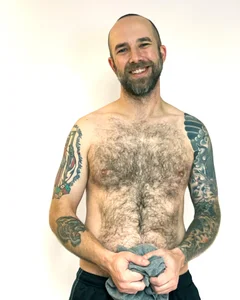 original_coors White background portraits  2টি ফটো