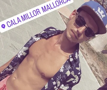 PitchyActive Me Foto