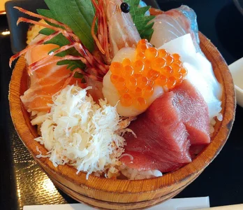 OSUSHI-CHAN 海鮮丼もよき👍 صورة واحدة|OSUSHI-CHAN 海鮮丼もよき👍 صورتان|OSUSHI-CHAN 海鮮丼もよき👍  صور|OSUSHI-CHAN 海鮮丼もよき👍  صورة