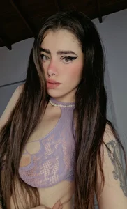 Emma__EroticMeet me Bild 5