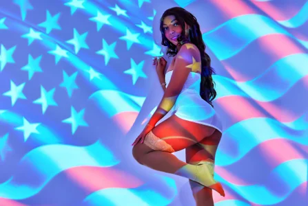 HaileeRoberts July 4th🩵❤️🤍 Pic 3