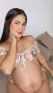 hanathompson___0 26 semanas 圖片 2