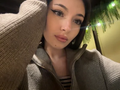 neo_moon1 Public Pic 2