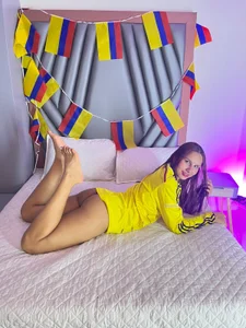 shaira-07 💛💙❤ Poză 4