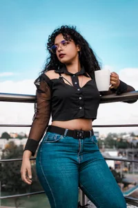 Lucybell_26 natural Pic 4