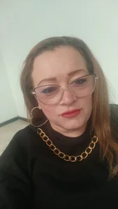 Public od SharonStonn  2 snímek