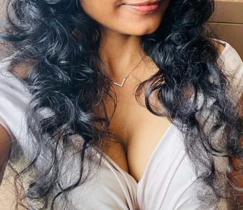 Anu_camgirlMe 🤍 Bild