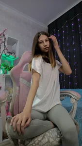 ChristiaHorde 🫦💕  4 снимка