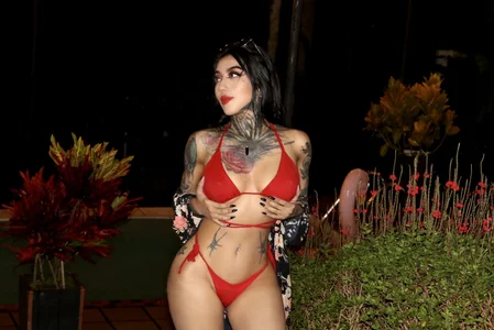 Zdjęcia Alexa_Fetish999 In the pool:  5