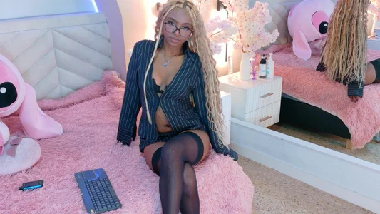 amy_miller1 Sensuality secretary 사진