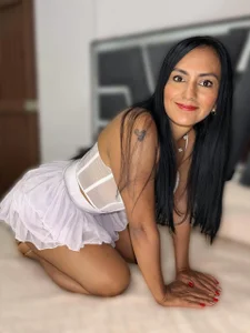 Public de Natasha028_  4 Imagens