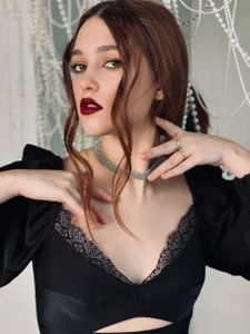 LolaLemona: You are visiting an aristocratic lady ( 2 фото)