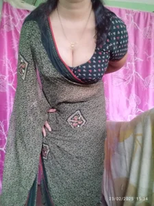 Rosy-B Public Immagine  3