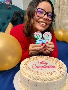 Eimy__saenz Birthday vibes 🎂 come celebrate with me Pic 3