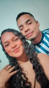 Amber_and_Tyler_ Public slika
