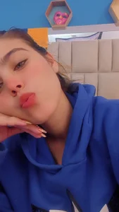 isabel_09 MY CUTE FACE💕 Pic 5