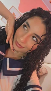 Sweet schoolgirl is here for you de Megan_Jonesss_  Imagens