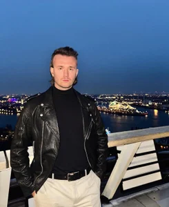 cute_mark Beautiful and Modest Foto 9