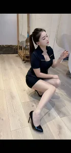 nana-005 Public Pic 3