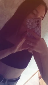GladisKushin's XXX Nude Photo 1