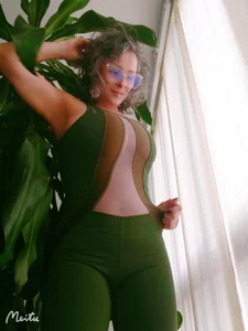 PinkboobiePublic图片 2