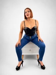 Veronica_Jacobss JEANS💜💜 slika 5