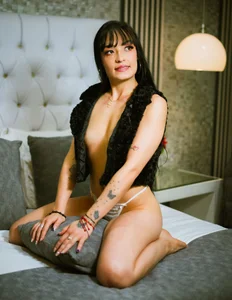 ChloeyBlack Glitters in the dark ✨ Εικόνα 4