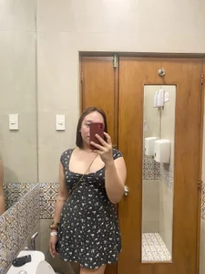 Hotseductivests Public Foto 3