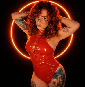 catalehia_moonlightt RED AND BLUE Pic 5