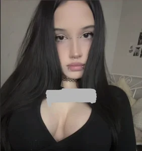 LouisePavlides Public Foto