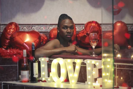 Valentine de DominicSccott  3 Imagens