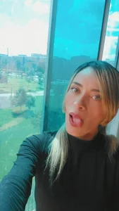 Aria_crown Public Pic 4